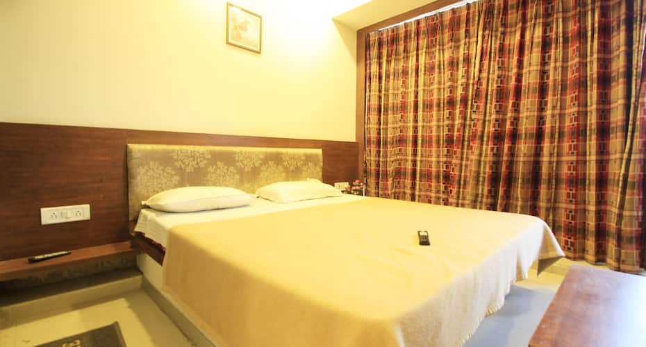 Hotel Dreamland, Ahmedabad 5